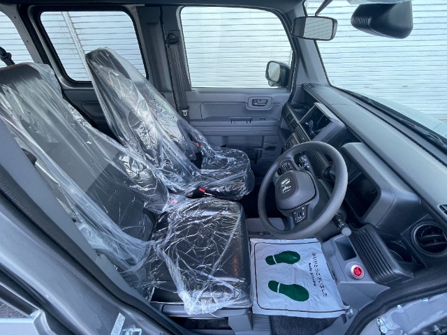 Honda N-VAN 12