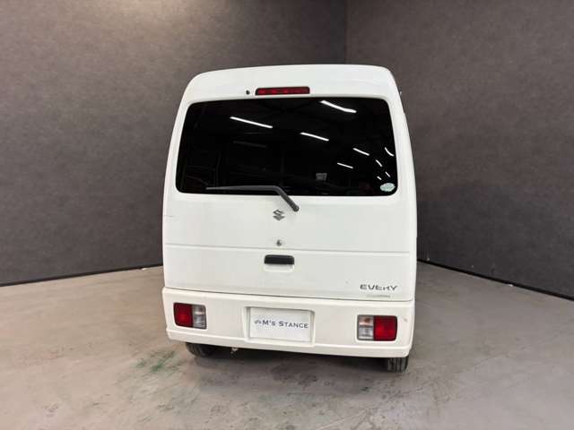 Suzuki Every 9