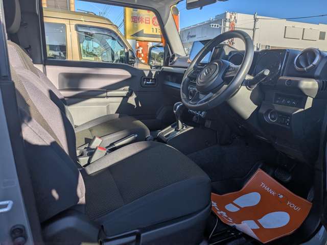 Suzuki Jimny Sierra 10