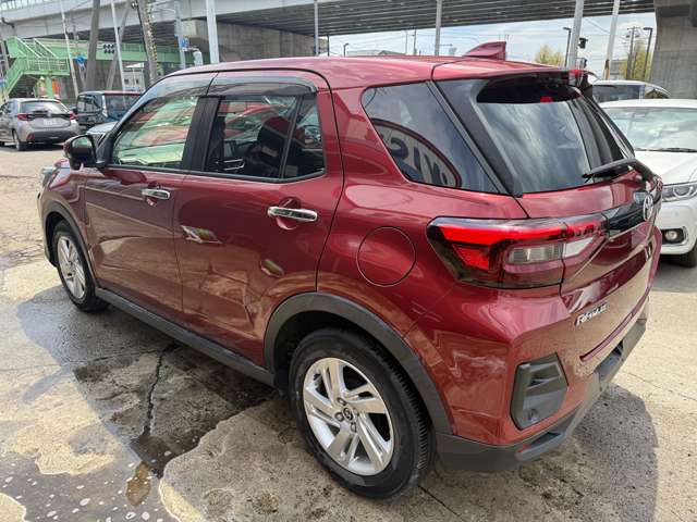 Toyota Raize 4