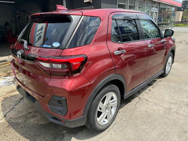 Toyota Raize 6