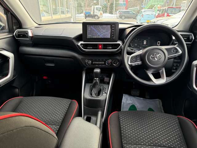 Toyota Raize 10