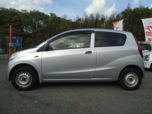 Daihatsu Mira 7