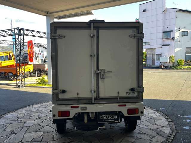 Suzuki Carry 3