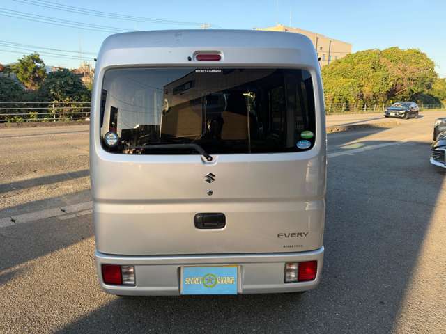 Suzuki Every 4