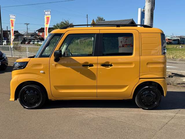 Suzuki Spacia Base 5