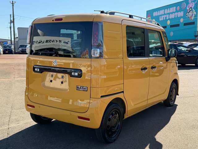 Suzuki Spacia Base 8
