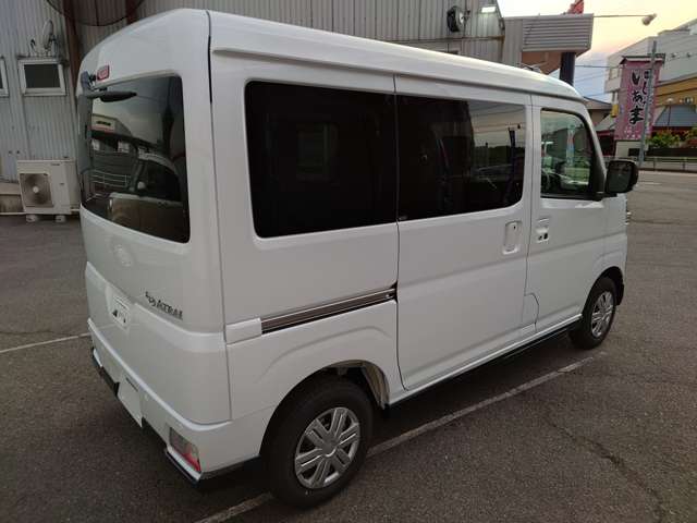 Daihatsu Atrai 9