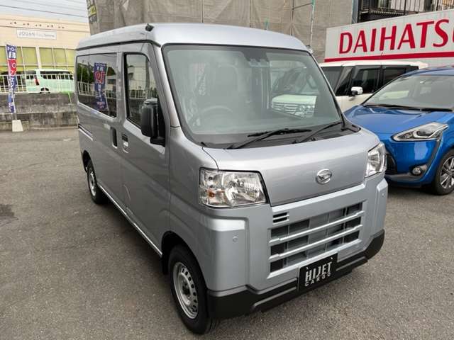 Daihatsu Hijet Cargo 11