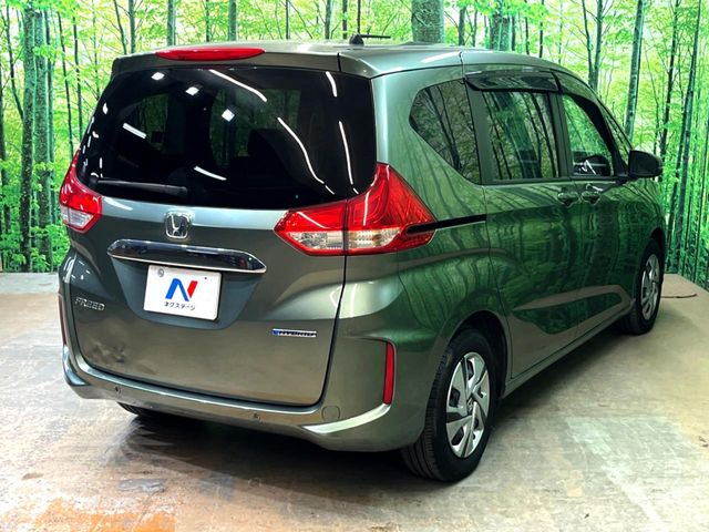 Honda Freed 12