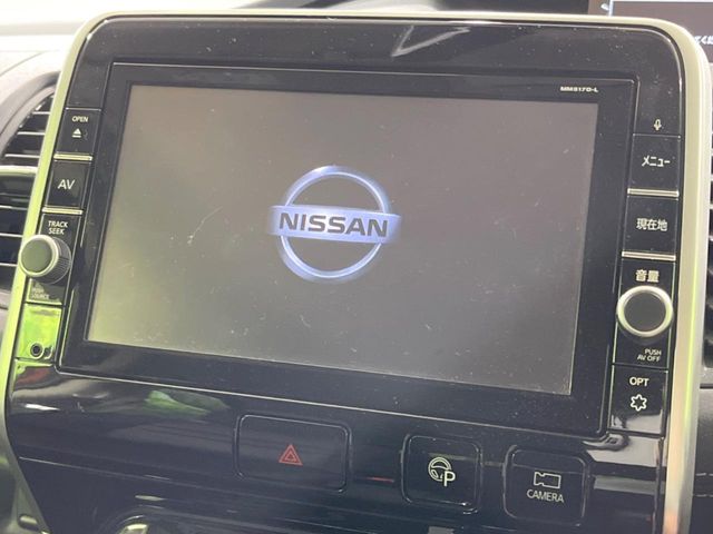 Nissan Serena 3