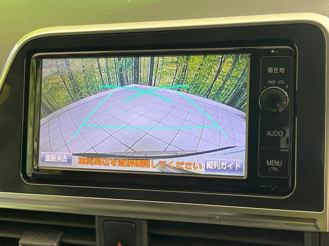 Toyota Sienta 4