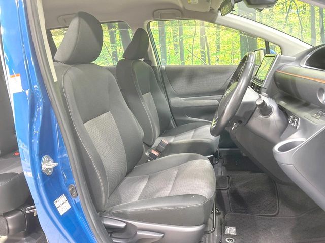 Toyota Sienta 8