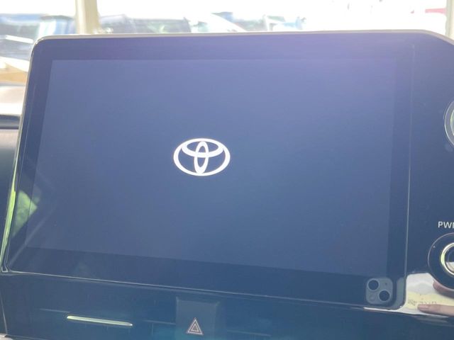 Toyota Voxy 5