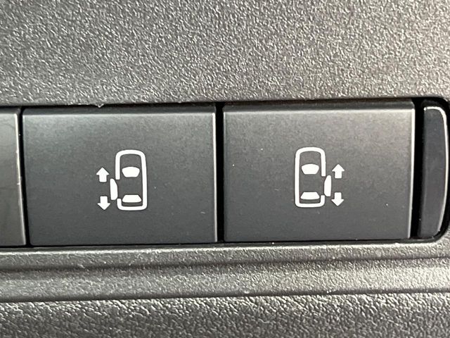 Nissan Serena 7