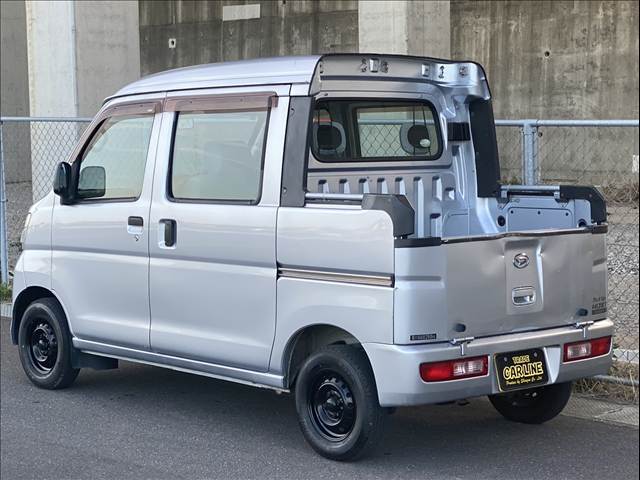 Daihatsu Hijet Deck Van 6