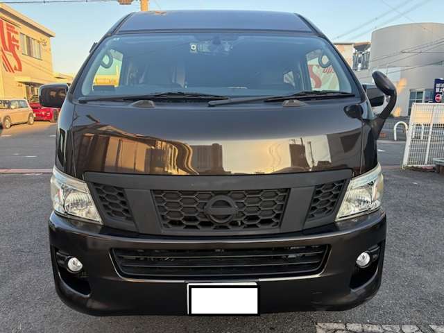 Nissan NV350 Caravan 3