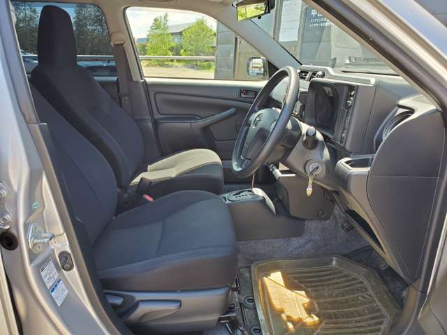 Toyota Succeed Van 12