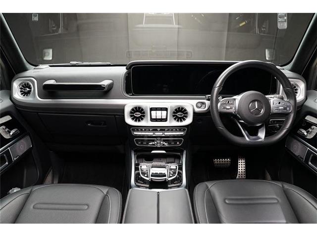 Mercedes-Benz G-Class 4
