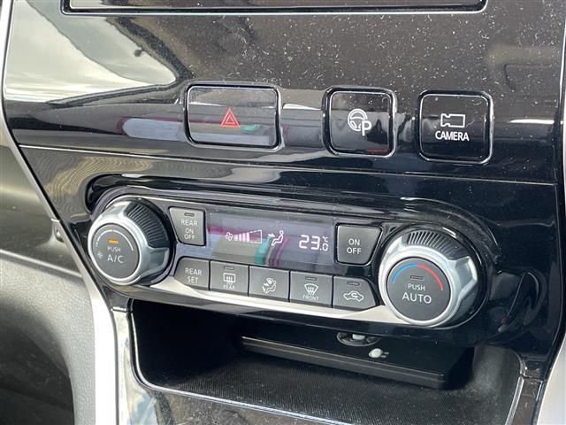 Nissan Serena 11