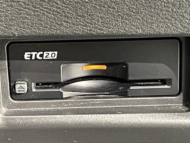 Nissan Serena 9