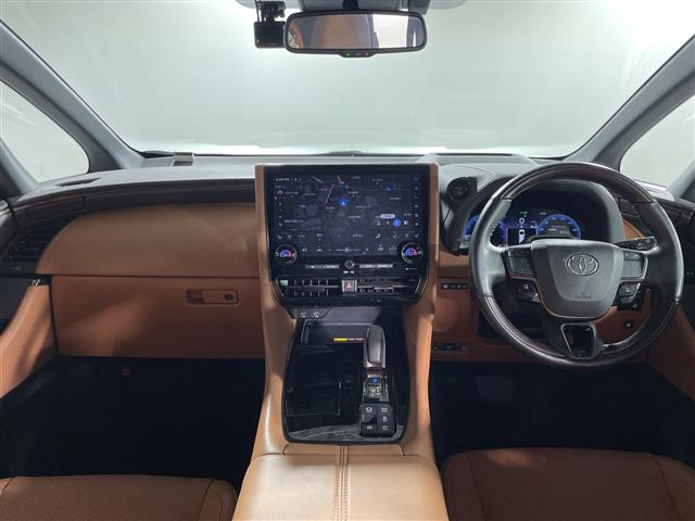 Toyota Vellfire 5