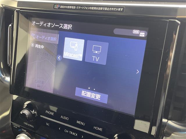Toyota Alphard 6