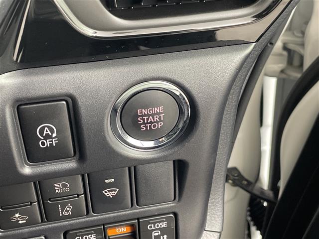 Toyota Noah 11