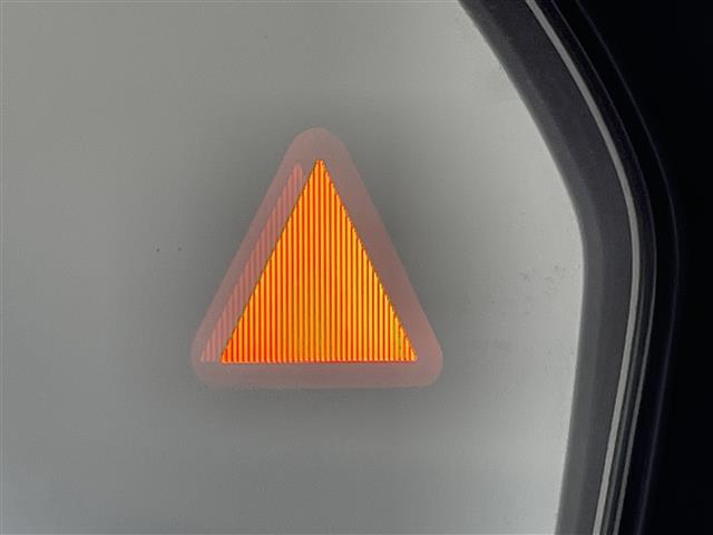 Nissan Serena 11
