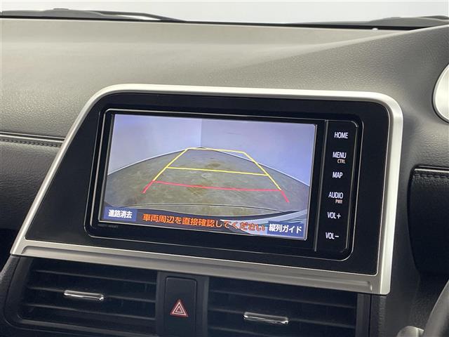 Toyota Sienta 7