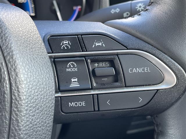 Toyota Voxy 11