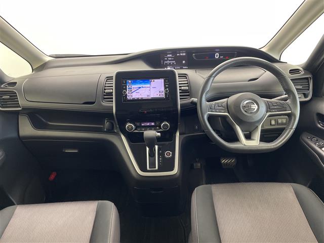 Nissan Serena 7