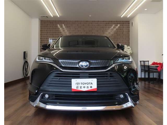 Toyota Harrier 4