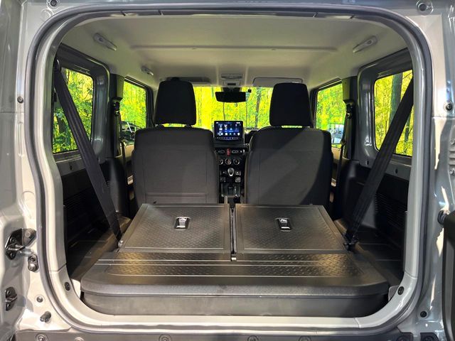 Suzuki Jimny 11
