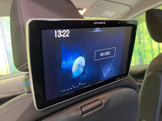 Nissan Serena 4