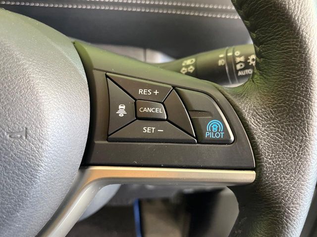 Nissan Serena 7