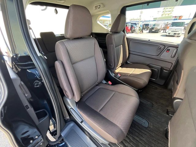 Honda Freed 10