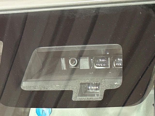 Suzuki Jimny Sierra 4