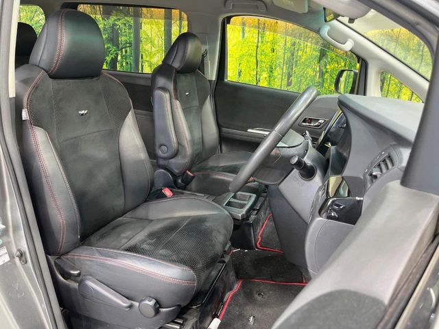 Toyota Alphard 7