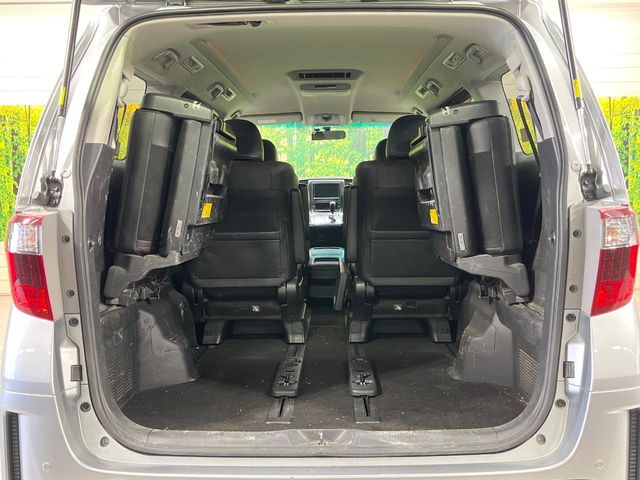 Toyota Alphard 10