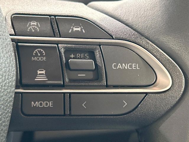 Toyota Voxy 6