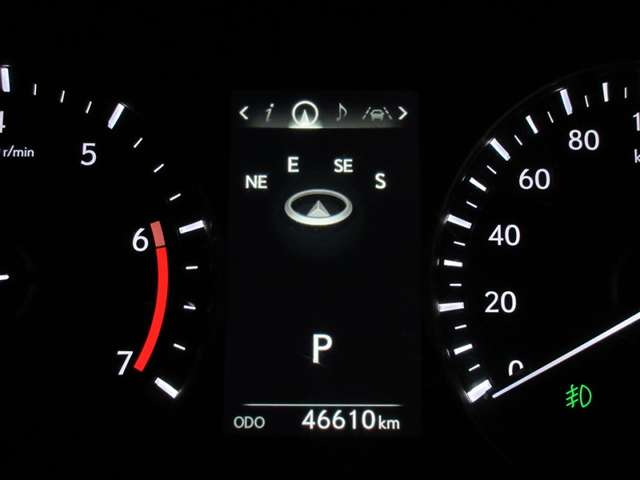 Lexus RX 8