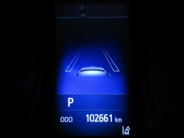 Toyota C-HR 11