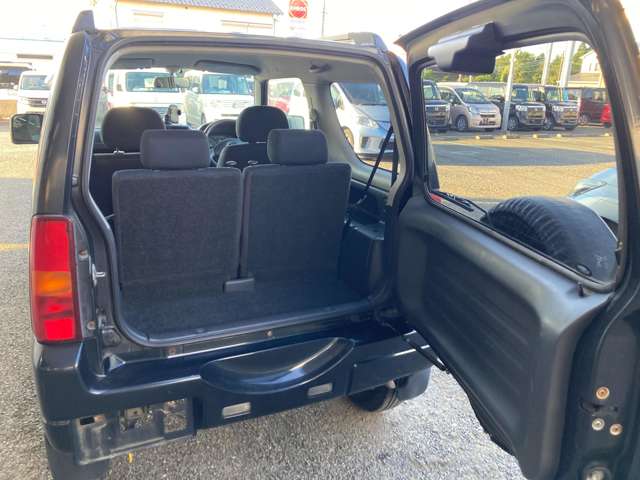 Suzuki Jimny 10