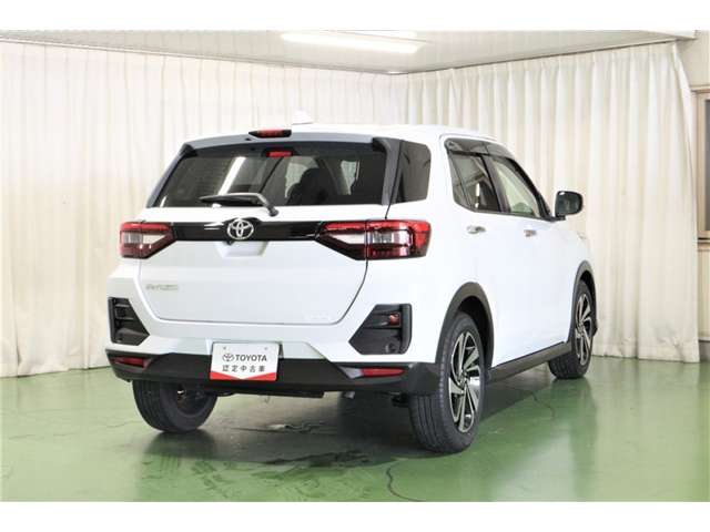 Toyota Raize 7