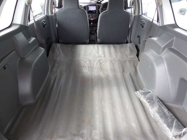 Nissan NV150 AD 11