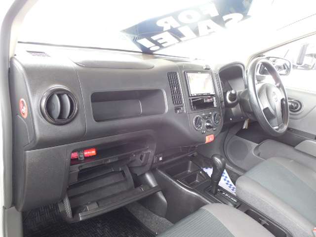 Nissan NV150 AD 7
