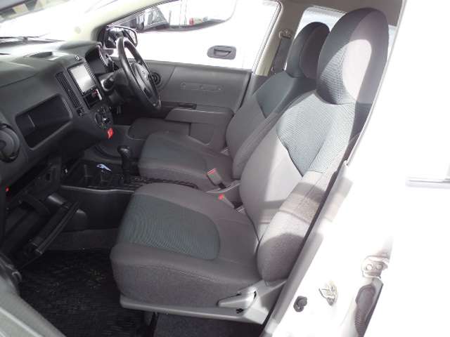 Nissan NV150 AD 9
