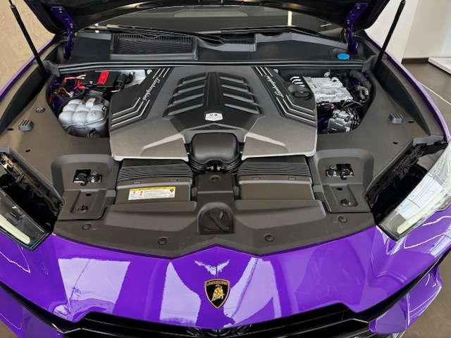 Lamborghini ウルス 9