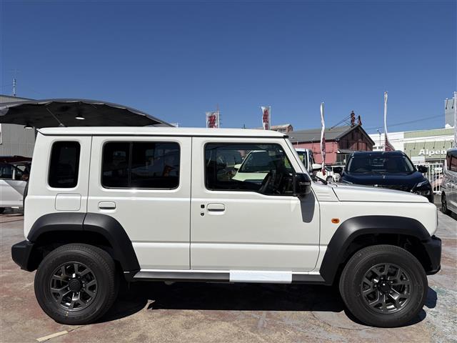Suzuki Jimny Nomade 5